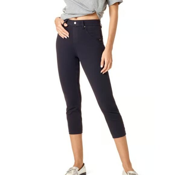 HUE Ultra Soft Denim Solid Black Capri Leggings, Size XS, NWT - Picture 1 of 8